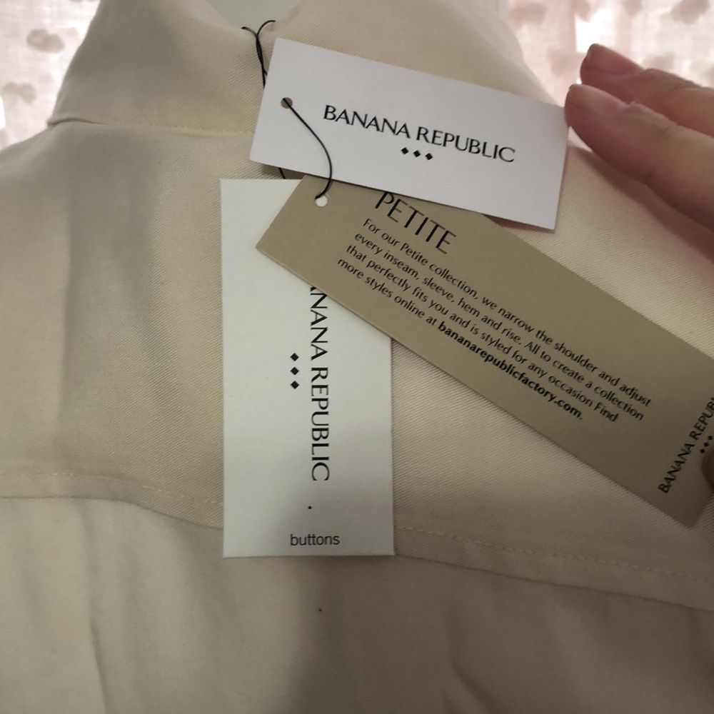 Banana Republic Belted Tencel Shirtdress - Picture 10 of 15